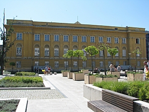 debrecen_2009_032.JPG debrecen_2009_032.JPG
