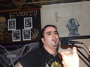 romeo_verzik_2008.11.06_the_hobgoblin__london__168.JPG romeo_verzik_2008.11.06_the_hobgoblin__london__168.JPG