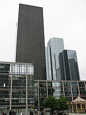 de_la_defense_007.jpg de_la_defense_007.jpg