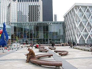 de_la_defense_010.jpg de_la_defense_010.jpg