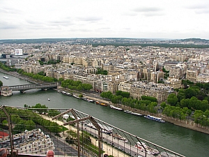 eiffel_torony_kilatas_022.jpg eiffel_torony_kilatas_022.jpg