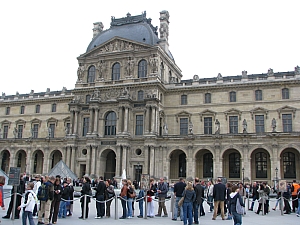 musee_du_louvre_004.jpg musee_du_louvre_004.jpg