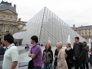 musee_du_louvre_008.jpg musee_du_louvre_008.jpg