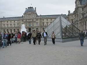 musee_du_louvre_010.jpg musee_du_louvre_010.jpg
