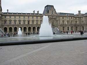 musee_du_louvre_012.jpg musee_du_louvre_012.jpg
