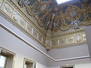 musee_du_louvre_045.jpg musee_du_louvre_045.jpg