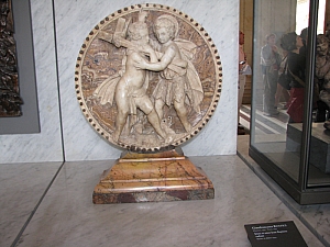 musee_du_louvre_076.jpg musee_du_louvre_076.jpg
