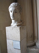 musee_du_louvre_115.jpg musee_du_louvre_115.jpg