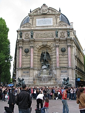 parizs_saint_michelle_021.jpg parizs_saint_michelle_021.jpg