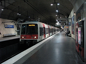 parizs_metro_009.jpg parizs_metro_009.jpg