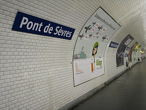 parizs_metro_048.jpg parizs_metro_048.jpg