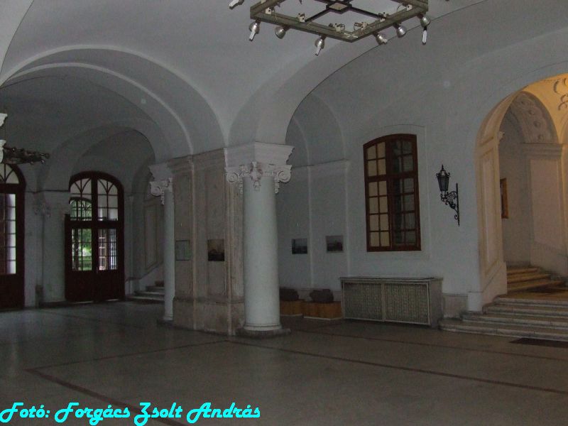 2013_szent_laszlo_bazilika_korul__003.JPG