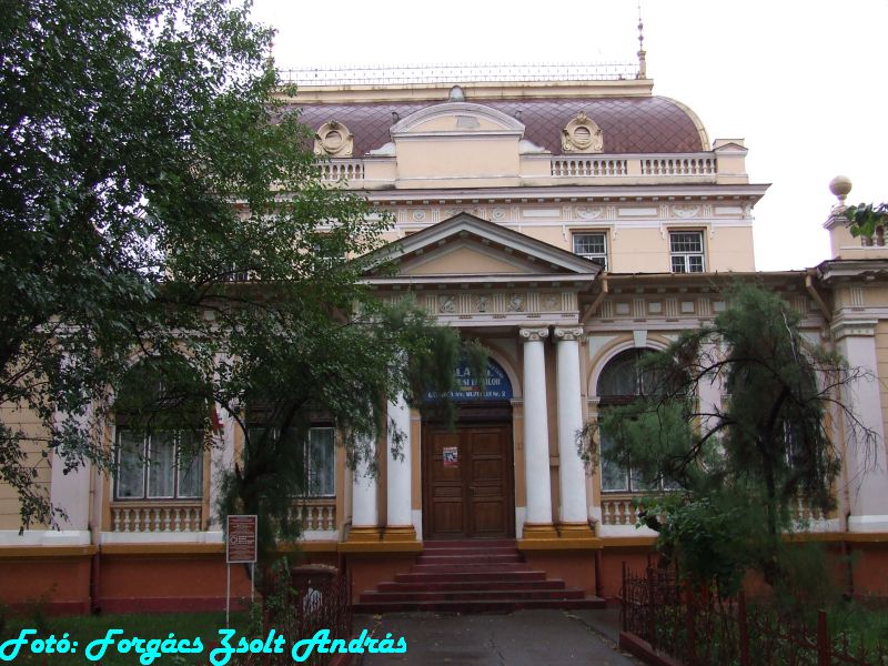 2013_szent_laszlo_bazilika_korul__014.JPG