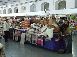 2013_nagyvarad_piac_008_csarnok.JPG