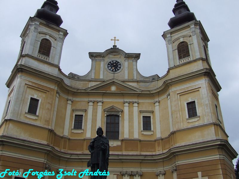 2013_szent_laszlo_bazilika__005.JPG