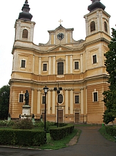 2013_szent_laszlo_bazilika__002.JPG 2013_szent_laszlo_bazilika__002.JPG