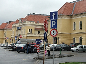 2013_nagyvarad_vasutallomas__005.JPG 2013_nagyvarad_vasutallomas__005.JPG